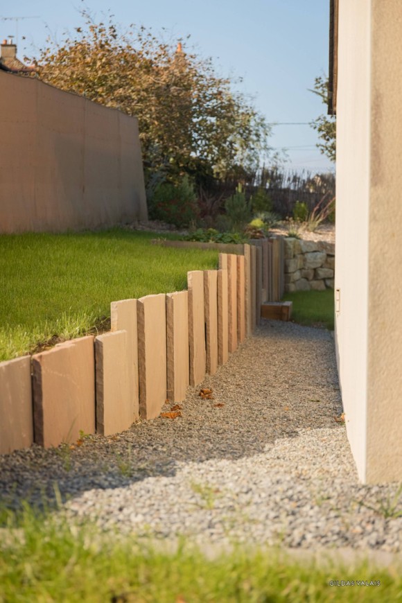 Soutènement palis grès.jpg